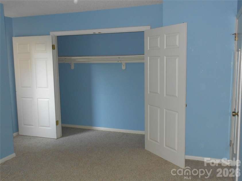 407 Broad Street, Statesville, NC 28677.  MLS# CAR4390712, YatesRealty ID 32232. BR 1