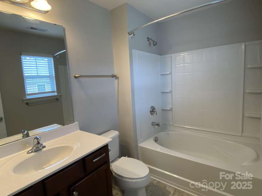 4625 Quinton Lane, Charlotte, NC 28269.  MLS# CAR4286831, YatesRealty ID 32234. 