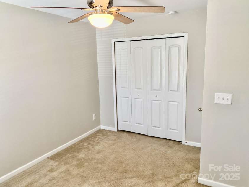 4625 Quinton Lane, Charlotte, NC 28269.  MLS# CAR4286831, YatesRealty ID 32234. 