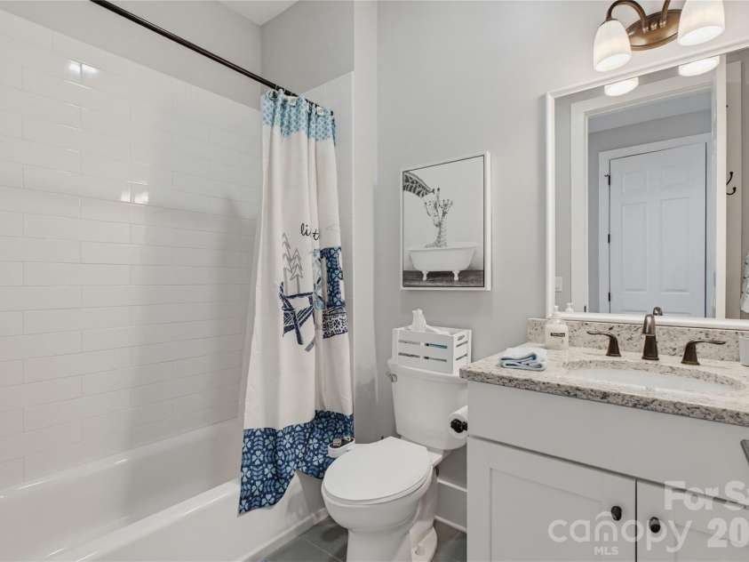 561 Harbor Ridge Drive, Tuckasegee, NC 28783.  MLS# CAR4388299, YatesRealty ID 32234. 