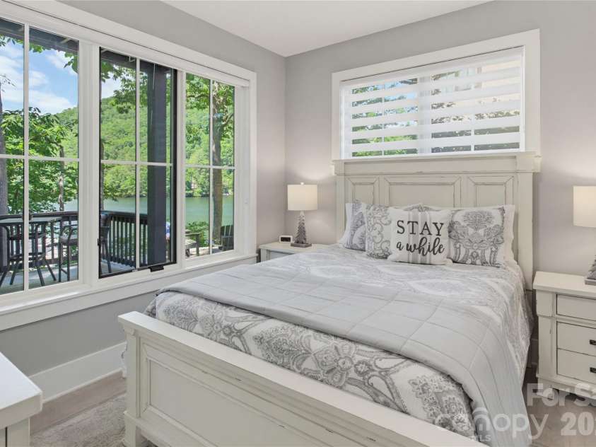 561 Harbor Ridge Drive, Tuckasegee, NC 28783.  MLS# CAR4388299, YatesRealty ID 32234. 