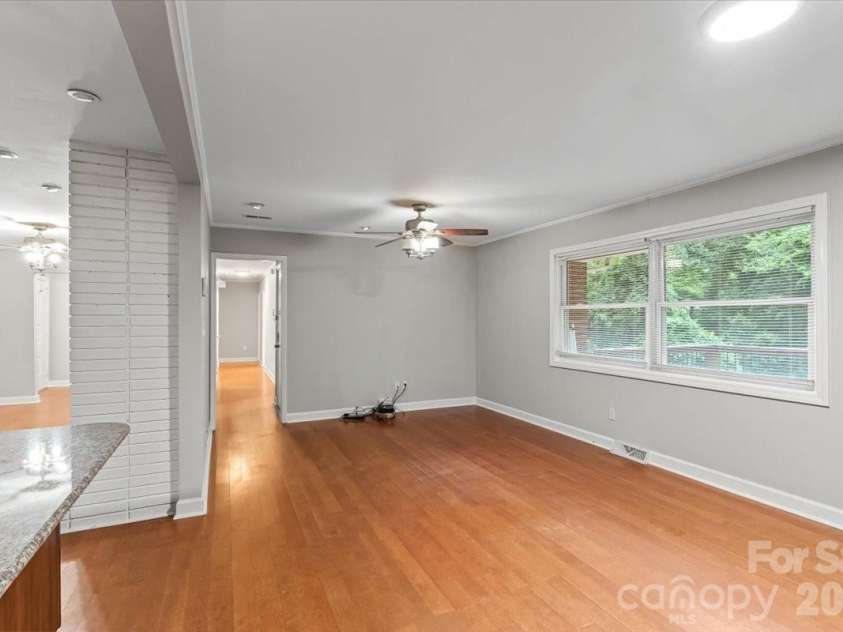 7328 Everett Drive, Charlotte, NC 28214.  MLS# CAR4390075, YatesRealty ID 32237. 