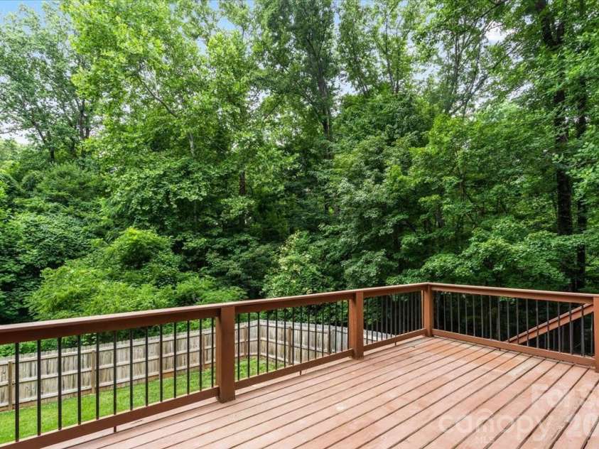 7328 Everett Drive, Charlotte, NC 28214.  MLS# CAR4390075, YatesRealty ID 32237. 