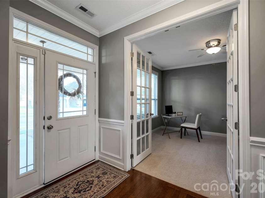 1184 McKee Farm Lane, Belmont, NC 28012.  MLS# CAR4335695, YatesRealty ID 32238. 