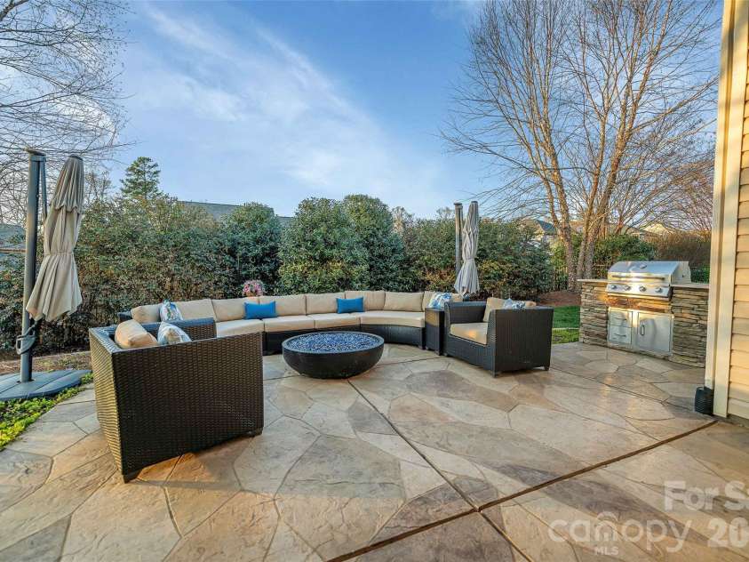 1184 McKee Farm Lane, Belmont, NC 28012.  MLS# CAR4335695, YatesRealty ID 32238. 