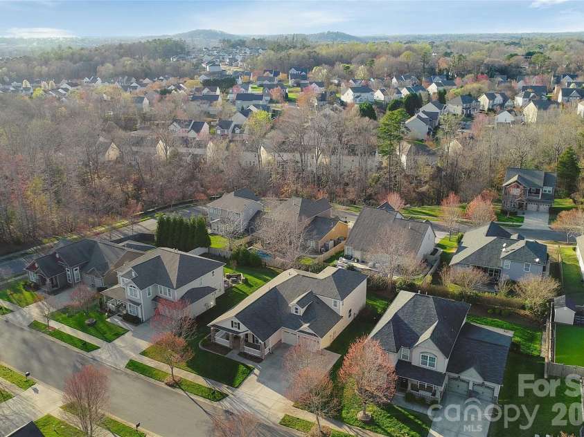 1184 McKee Farm Lane, Belmont, NC 28012.  MLS# CAR4335695, YatesRealty ID 32238. 