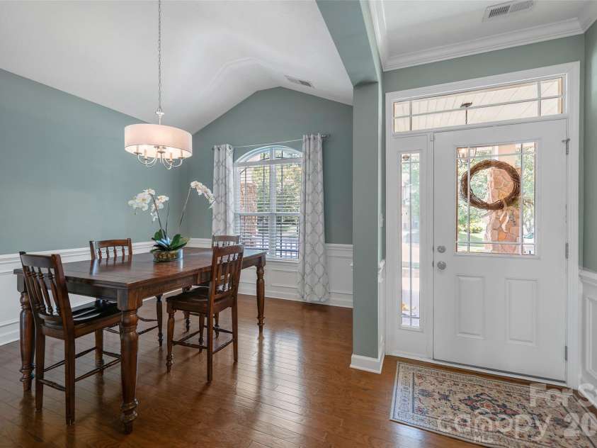 1184 McKee Farm Lane, Belmont, NC 28012.  MLS# CAR4335695, YatesRealty ID 32238. 