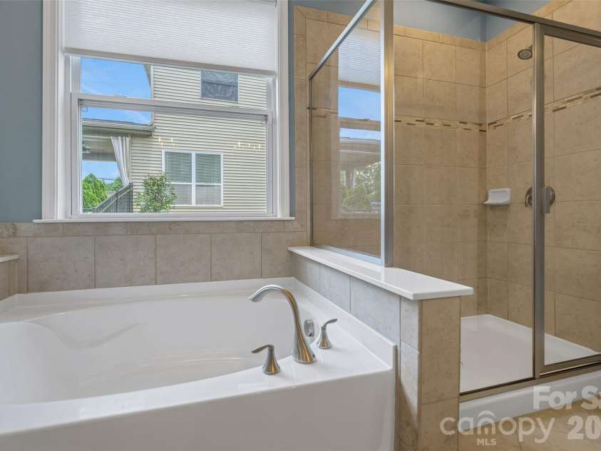 1184 McKee Farm Lane, Belmont, NC 28012.  MLS# CAR4335695, YatesRealty ID 32238. 