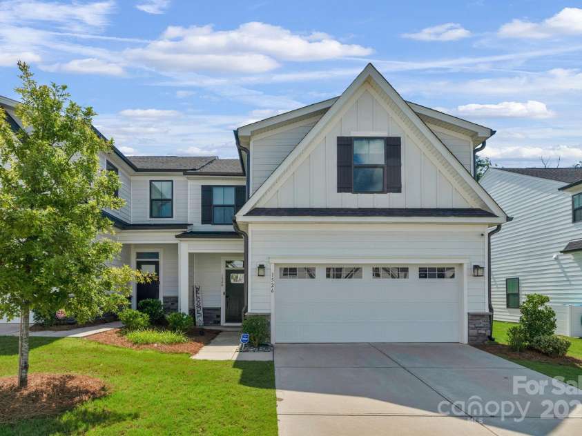 1526 Dennis Austin Lane, Indian Trail, NC 28079.  MLS# CAR4290073, YatesRealty ID 32238. 1526 Dennis Austin