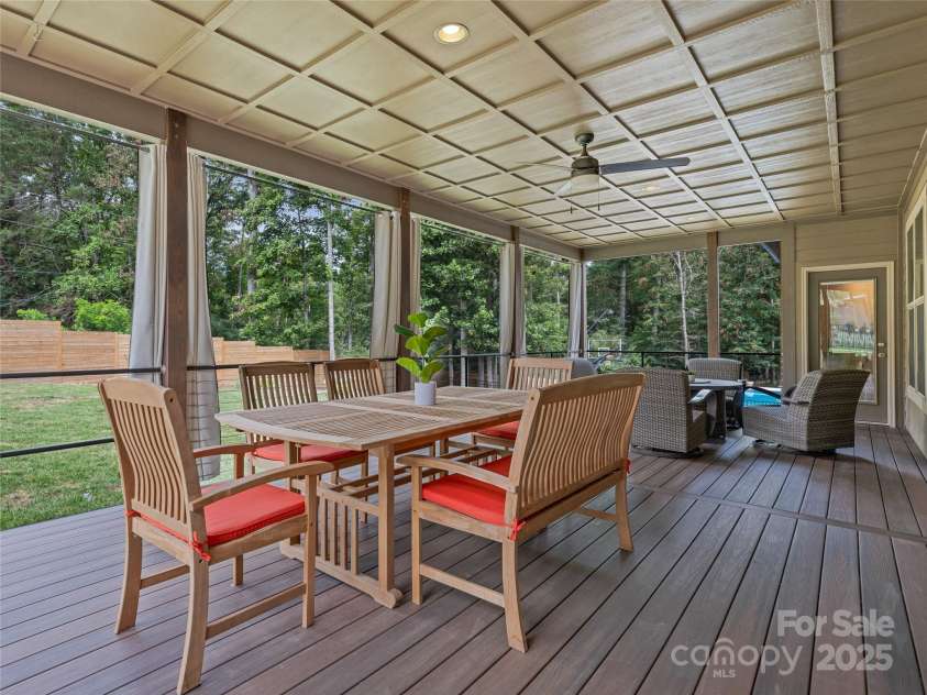 88 Ledgestone Drive, Fairview, NC 28730.  MLS# CAR4285773, YatesRealty ID 32239. 
