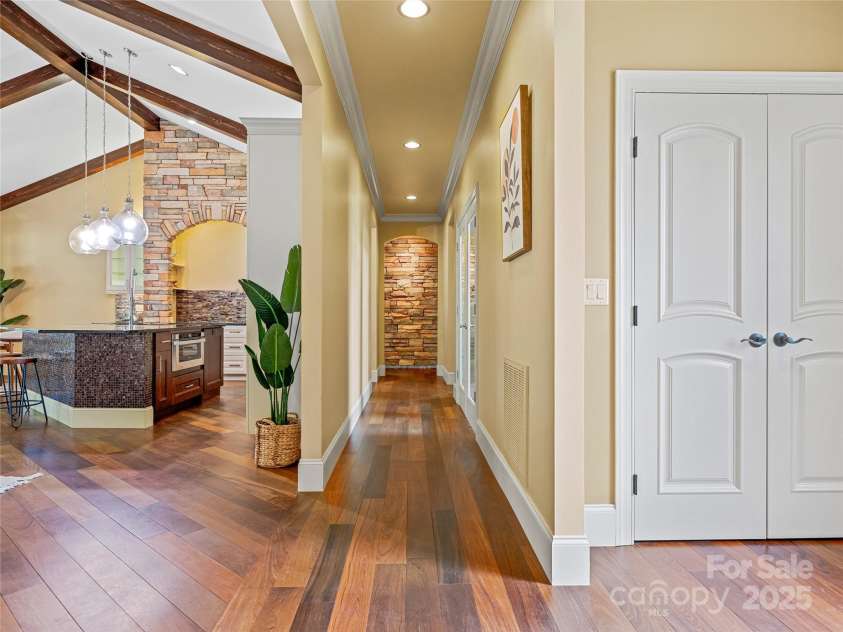88 Ledgestone Drive, Fairview, NC 28730.  MLS# CAR4285773, YatesRealty ID 32239. 