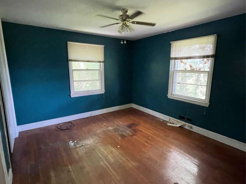 1026 Sylvan Boulevard, Hendersonville, NC 28791.  MLS# CAR4286487, YatesRealty ID 32240. Main level bedroom 1