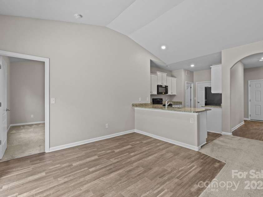 4019 Munson Drive, Charlotte, NC 28215.  MLS# CAR4282246, YatesRealty ID 32241. 