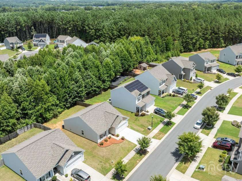 4019 Munson Drive, Charlotte, NC 28215.  MLS# CAR4282246, YatesRealty ID 32241. 