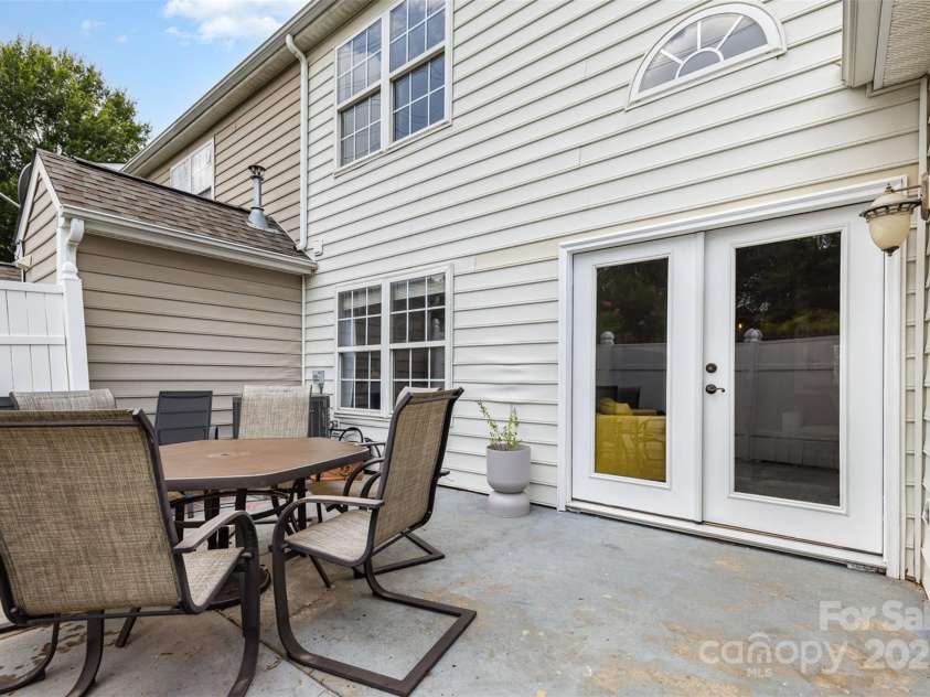 931 Heritage Parkway, Fort Mill, SC 29715.  MLS# CAR4276417, YatesRealty ID 32242. 