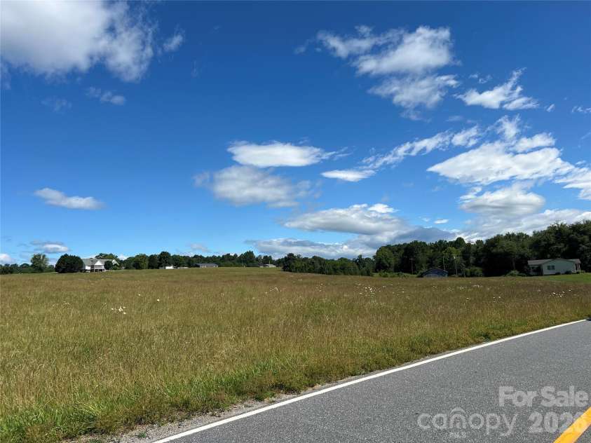 4405 Maple Creek Road, Rutherfordton, NC 28139.  MLS# CAR4390576, YatesRealty ID 32243. 