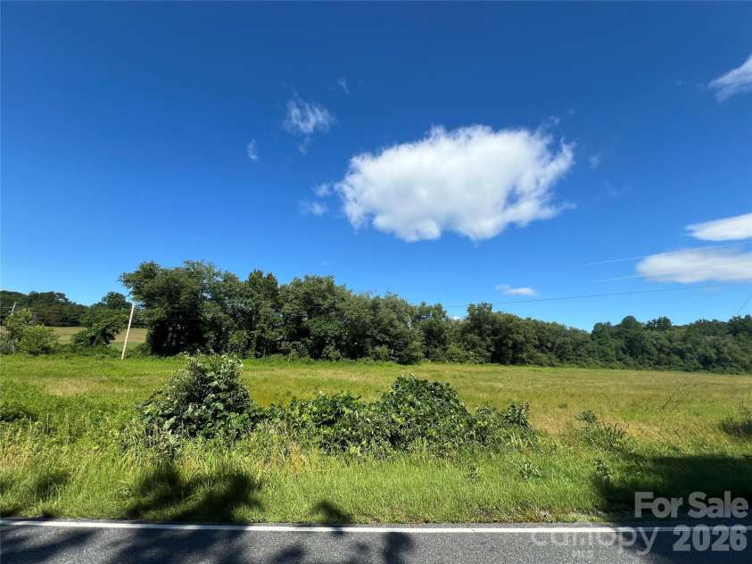 4405 Maple Creek Road, Rutherfordton, NC 28139.  MLS# CAR4390576, YatesRealty ID 32243. 