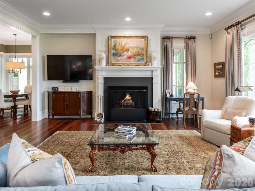 29 Elk Ridge Drive, Asheville, NC 28804.  MLS# CAR4381856, YatesRealty ID 32244. 