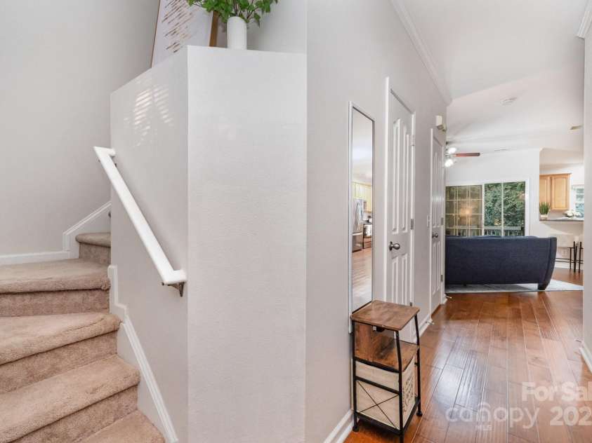 16911 Commons Creek Drive, Charlotte, NC 28277.  MLS# CAR4298157, YatesRealty ID 32245. 