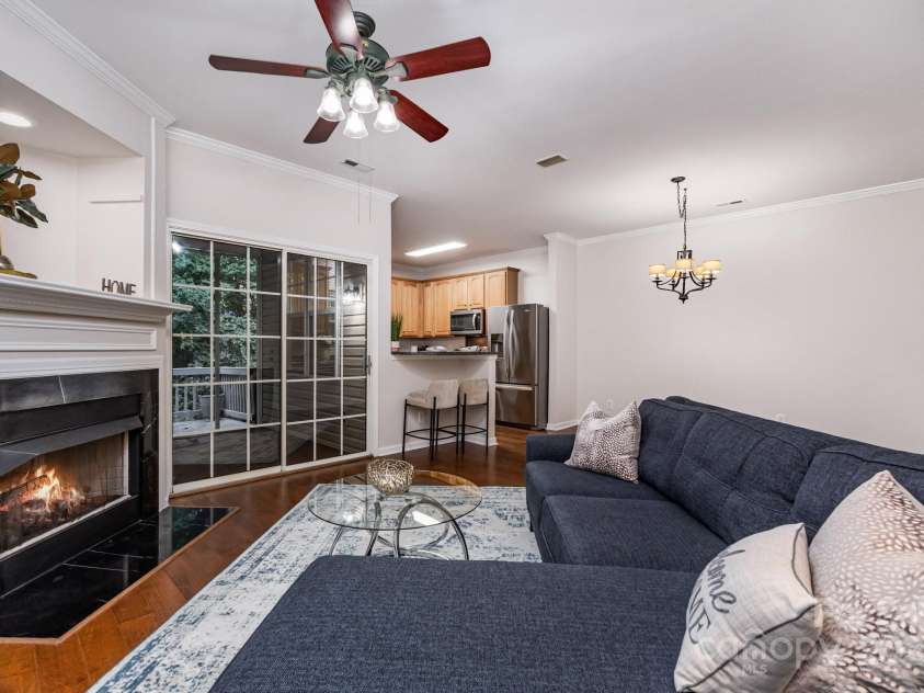 16911 Commons Creek Drive, Charlotte, NC 28277.  MLS# CAR4298157, YatesRealty ID 32245. 