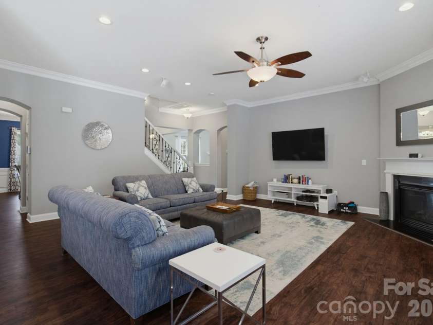 723 Cavendish Lane, Waxhaw, NC 28173.  MLS# CAR4395421, YatesRealty ID 32245. 