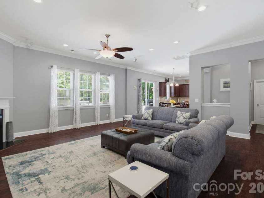 723 Cavendish Lane, Waxhaw, NC 28173.  MLS# CAR4395421, YatesRealty ID 32245. 