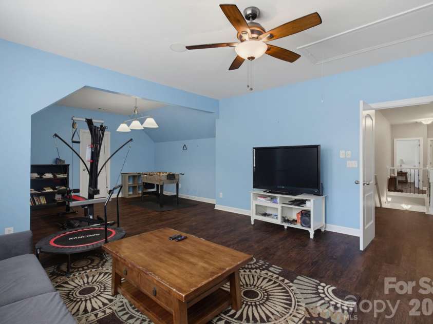 723 Cavendish Lane, Waxhaw, NC 28173.  MLS# CAR4395421, YatesRealty ID 32245. 