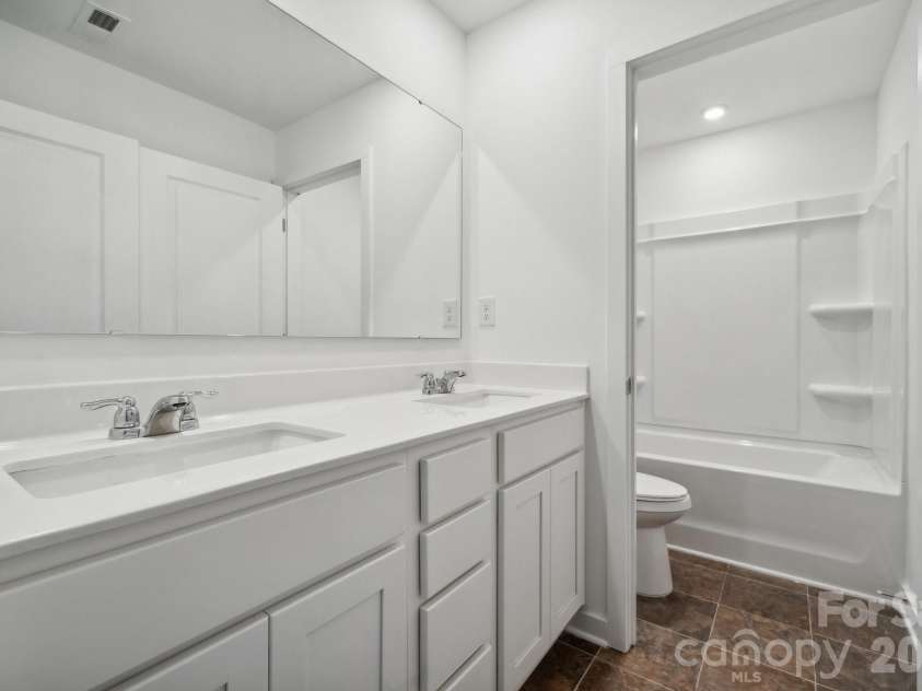2948 31st Street Lane, Hickory, NC 28601.  MLS# CAR4392596, YatesRealty ID 32246. Photo is representative
