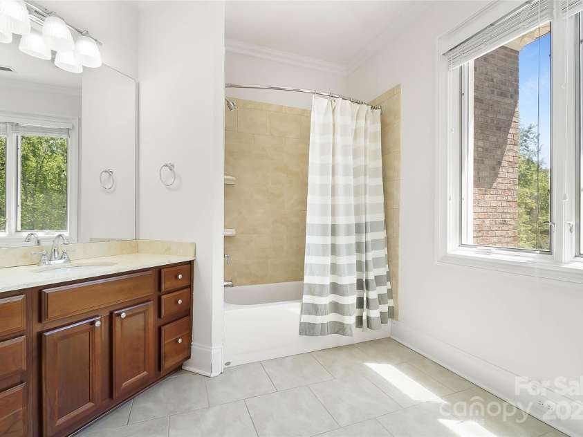 5001 Oxfordshire Road, Waxhaw, NC 28173.  MLS# CAR4243721, YatesRealty ID 32246. 