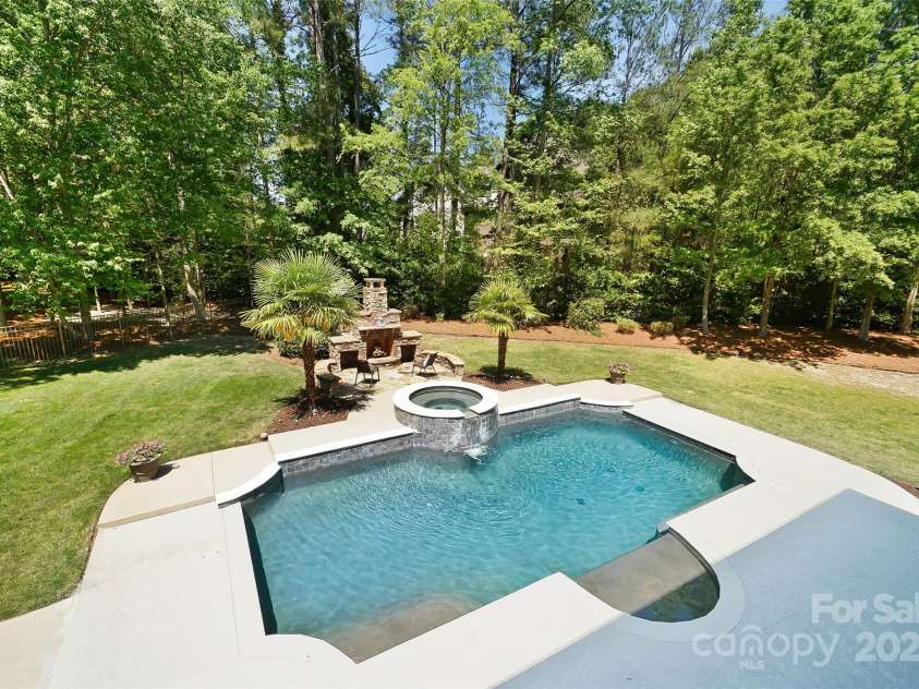 5001 Oxfordshire Road, Waxhaw, NC 28173.  MLS# CAR4243721, YatesRealty ID 32246. Saltwater pool with spa