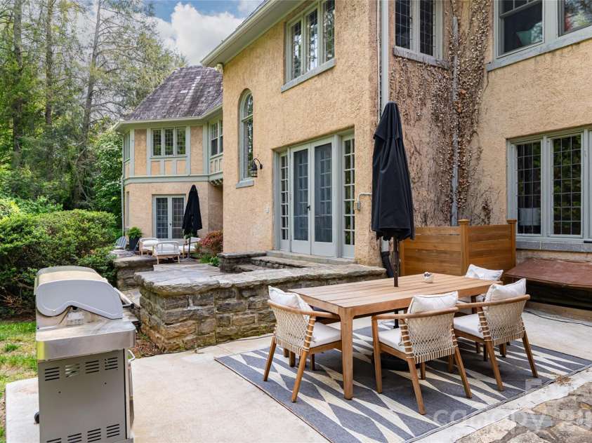 334 Vanderbilt Road, Biltmore Forest, NC 28803.  MLS# CAR4389681, YatesRealty ID 32247. Back Patio