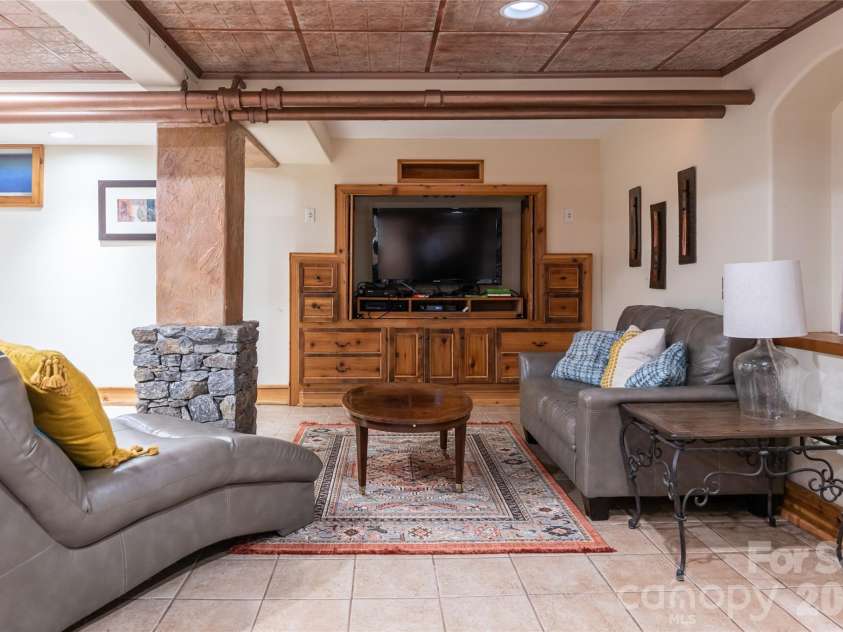 334 Vanderbilt Road, Biltmore Forest, NC 28803.  MLS# CAR4389681, YatesRealty ID 32247. Lower Level