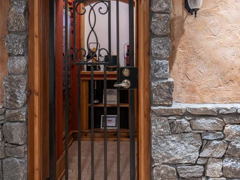 334 Vanderbilt Road, Biltmore Forest, NC 28803.  MLS# CAR4389681, YatesRealty ID 32247. Wine Cellar