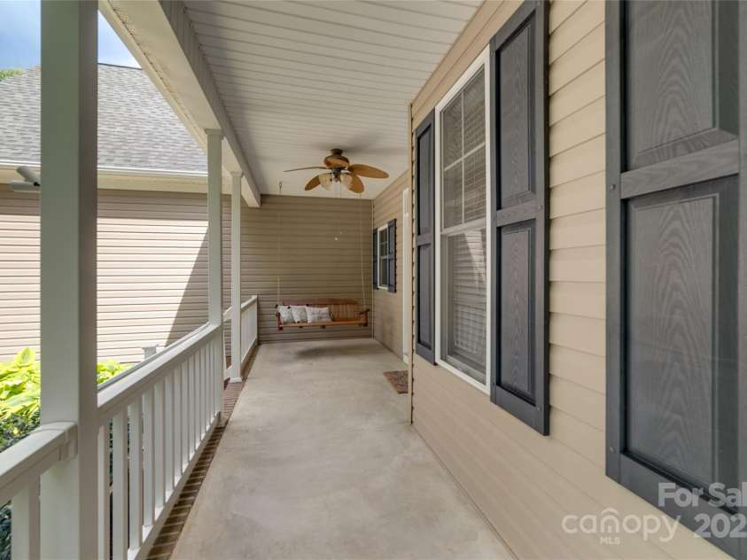 6414 Winding Creek Lane, Denver, NC 28037.  MLS# CAR4240521, YatesRealty ID 32247. 