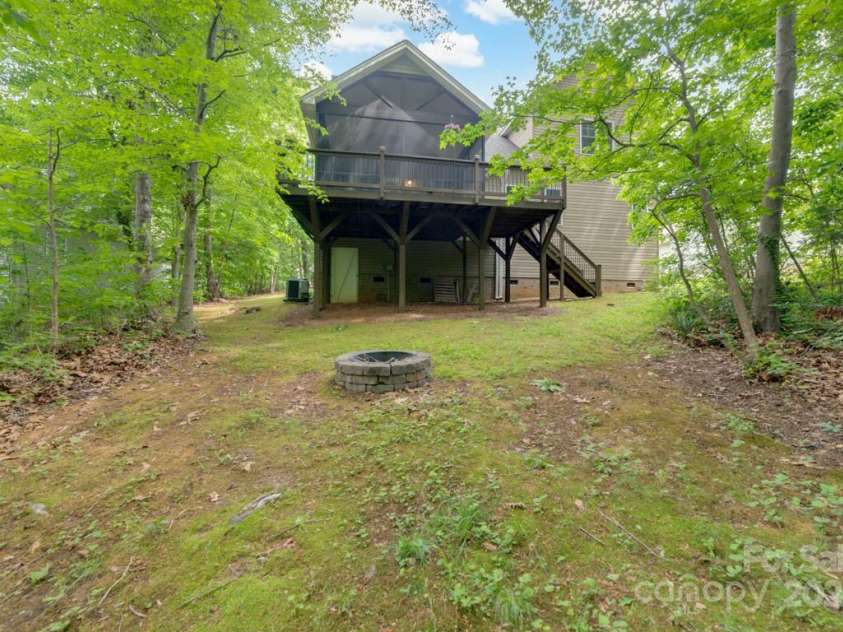 6414 Winding Creek Lane, Denver, NC 28037.  MLS# CAR4240521, YatesRealty ID 32247. Very private and quiet backyard setting