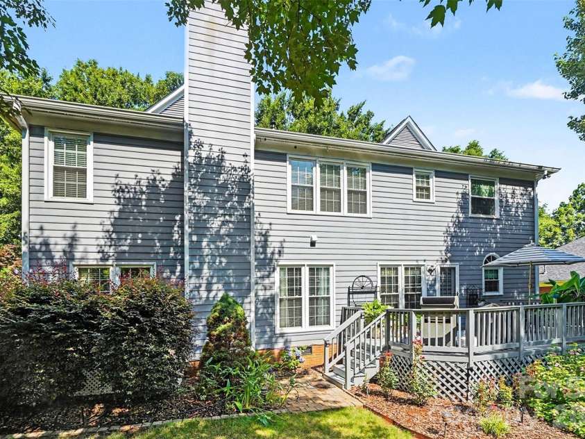 8903 Snapfinger Court, Waxhaw, NC 28173.  MLS# CAR4392589, YatesRealty ID 32248. 