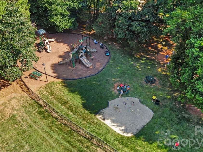 8903 Snapfinger Court, Waxhaw, NC 28173.  MLS# CAR4392589, YatesRealty ID 32248. 
