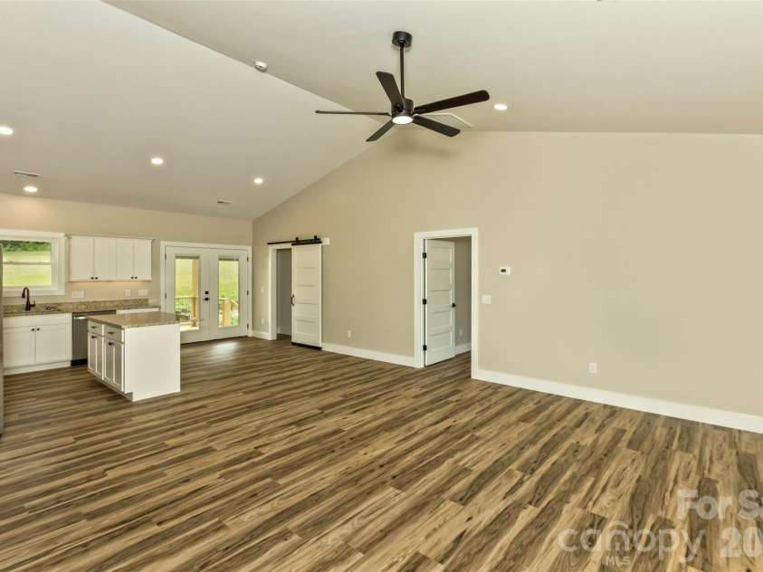 112 Peyton Elaine Road, Clyde, NC 28721.  MLS# CAR4387524, YatesRealty ID 32249. 
