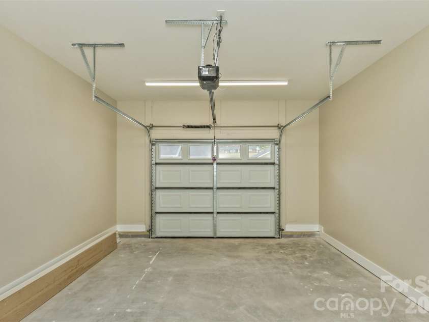 112 Peyton Elaine Road, Clyde, NC 28721.  MLS# CAR4387524, YatesRealty ID 32249. 