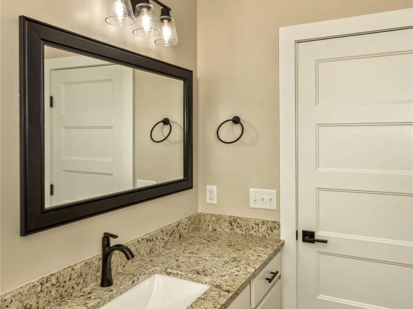 112 Peyton Elaine Road, Clyde, NC 28721.  MLS# CAR4387524, YatesRealty ID 32249. 