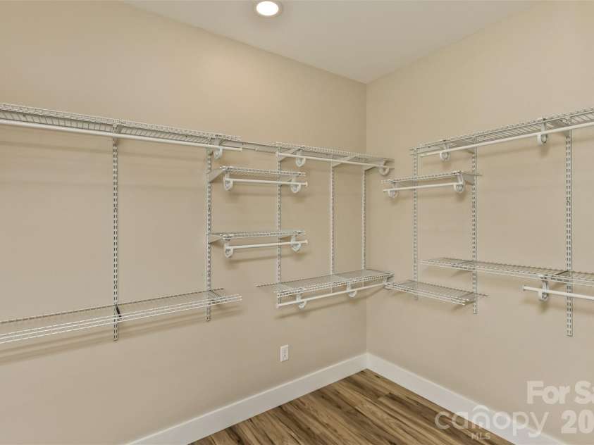 112 Peyton Elaine Road, Clyde, NC 28721.  MLS# CAR4387524, YatesRealty ID 32249. 