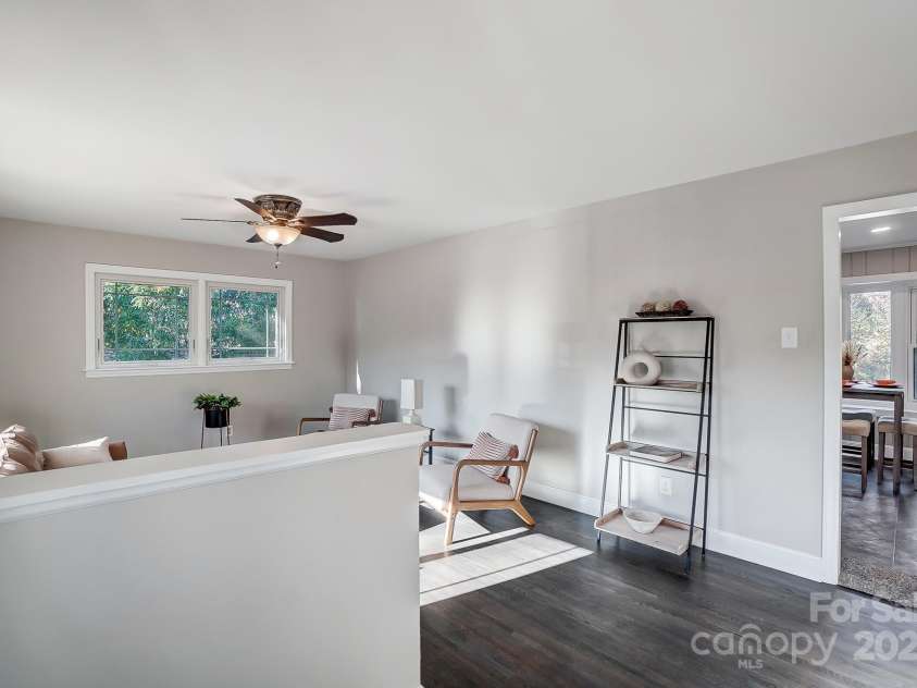 6514 Highwood Place, Charlotte, NC 28210.  MLS# CAR4212695, YatesRealty ID 3225. 