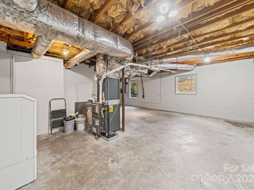 6514 Highwood Place, Charlotte, NC 28210.  MLS# CAR4327683, YatesRealty ID 3225. 