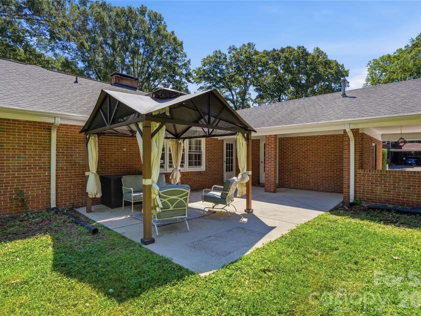 1859 Selma Street, Rock Hill, SC 29732.  MLS# CAR4386382, YatesRealty ID 32250. 