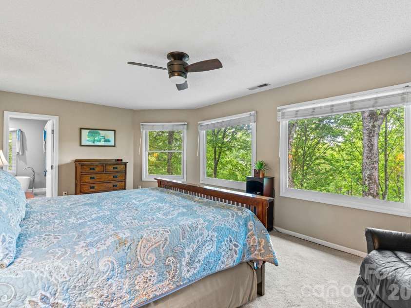 58 Sourwood Drive, Mills River, NC 28759.  MLS# CAR4390836, YatesRealty ID 32251. Primary suite