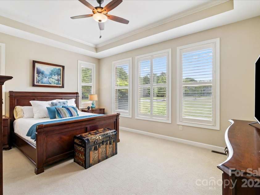 901 Hidden Pond Lane, Waxhaw, NC 28173.  MLS# CAR4284250, YatesRealty ID 32252. 