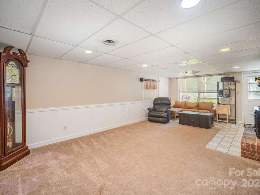 5345 Dentons Chapel Road, Morganton, NC 28655.  MLS# CAR4287003, YatesRealty ID 32253. 