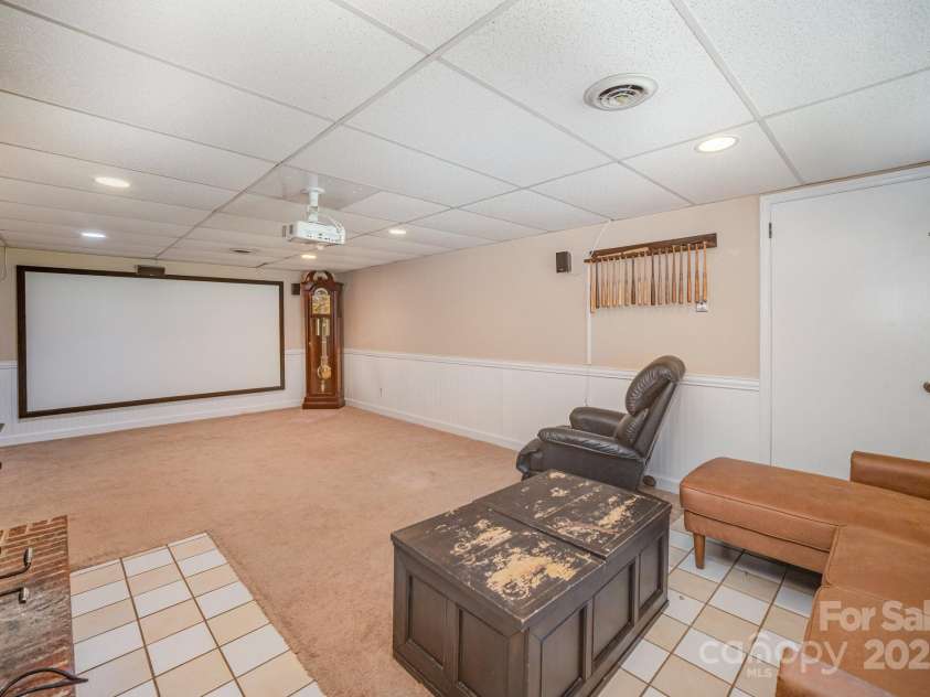5345 Dentons Chapel Road, Morganton, NC 28655.  MLS# CAR4287003, YatesRealty ID 32253. 