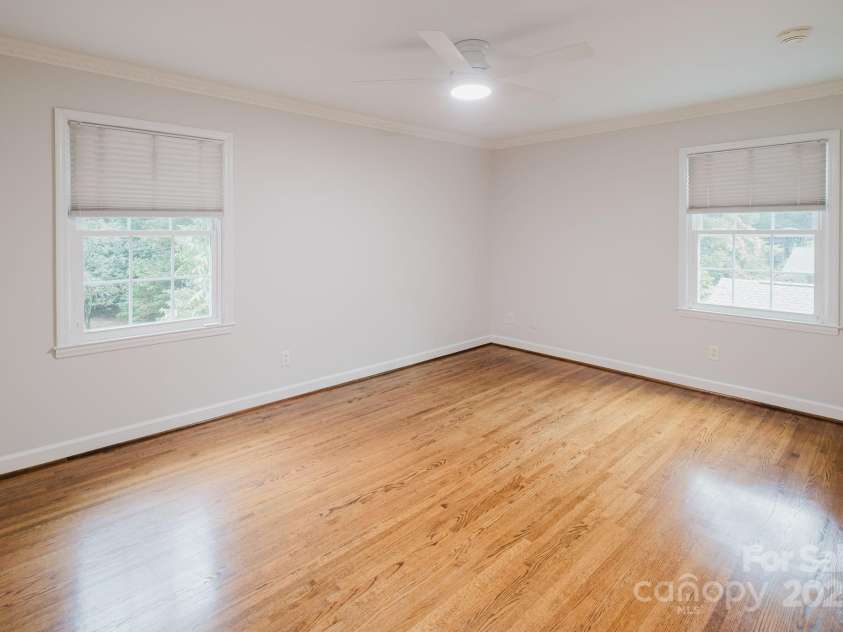 1224 Brockton Lane, Charlotte, NC 28226.  MLS# CAR4287728, YatesRealty ID 32254. 