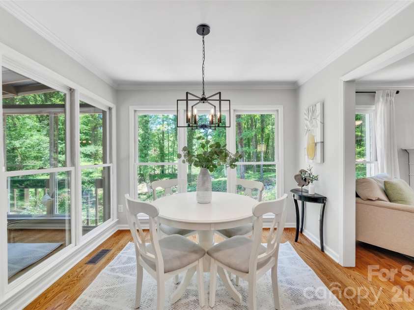 1433 Lurecliff Place, Fort Mill, SC 29708.  MLS# CAR4389425, YatesRealty ID 32254. 